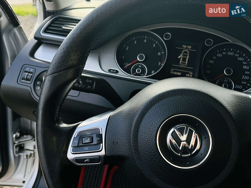 Volkswagen Passat 2012