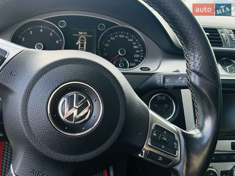 Volkswagen Passat 2012