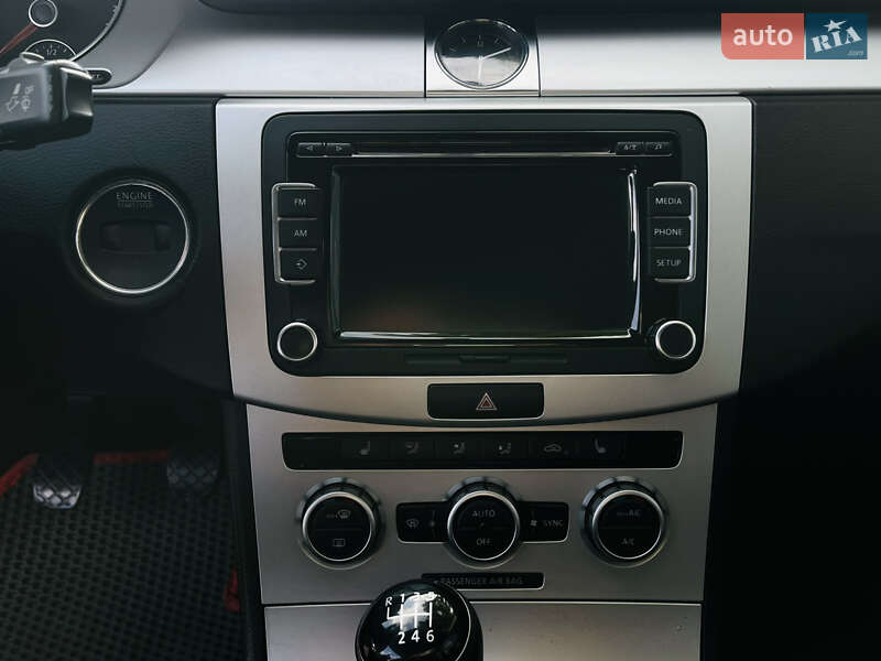 Volkswagen Passat 2012