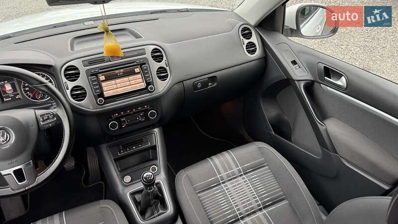 Volkswagen Tiguan 2015