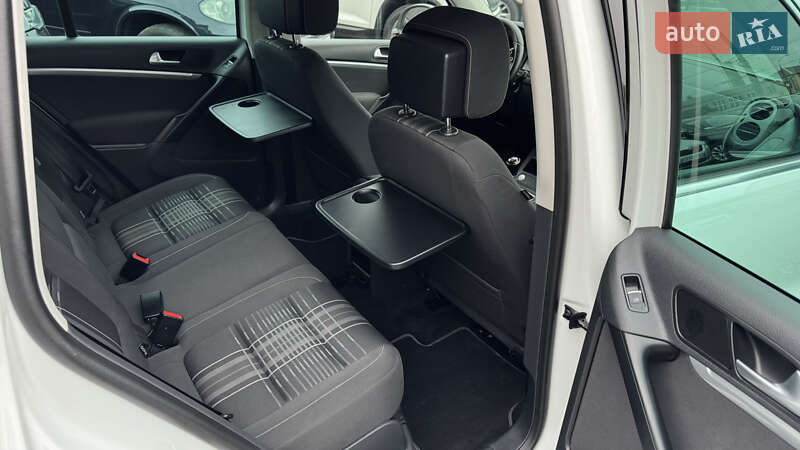 Volkswagen Tiguan 2015