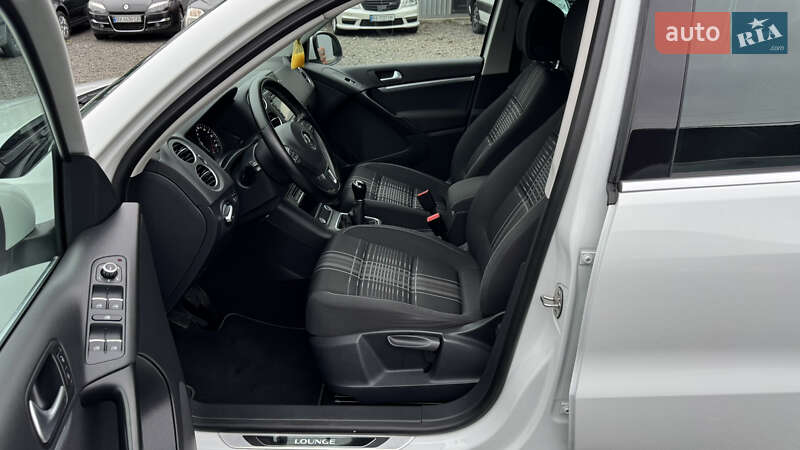 Volkswagen Tiguan 2015