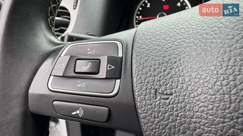 Volkswagen Tiguan 2015