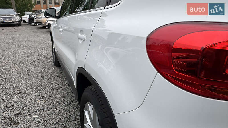 Volkswagen Tiguan 2015