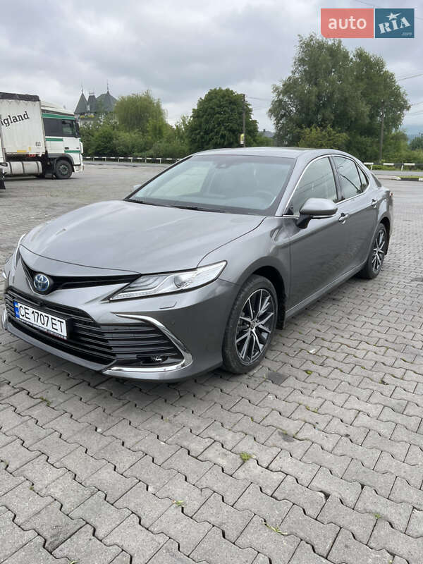 Toyota Camry 2024