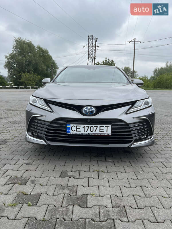 Toyota Camry 2024