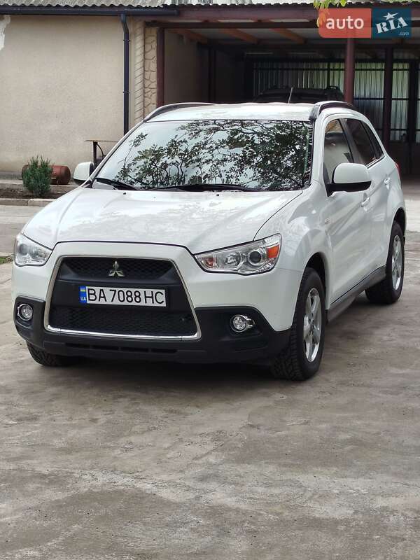 Mitsubishi ASX 2011