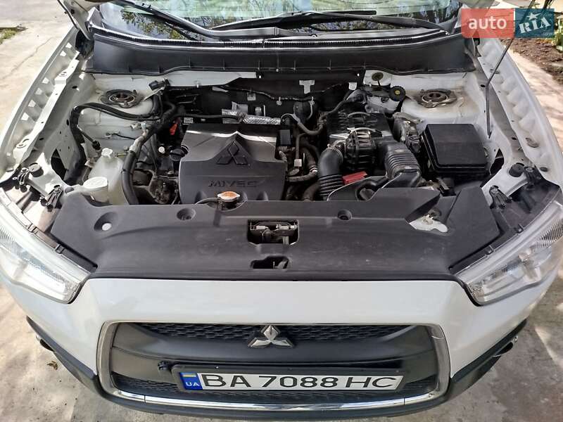 Mitsubishi ASX 2011