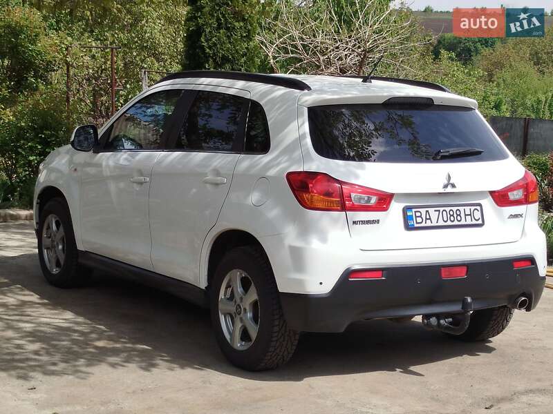 Mitsubishi ASX 2011