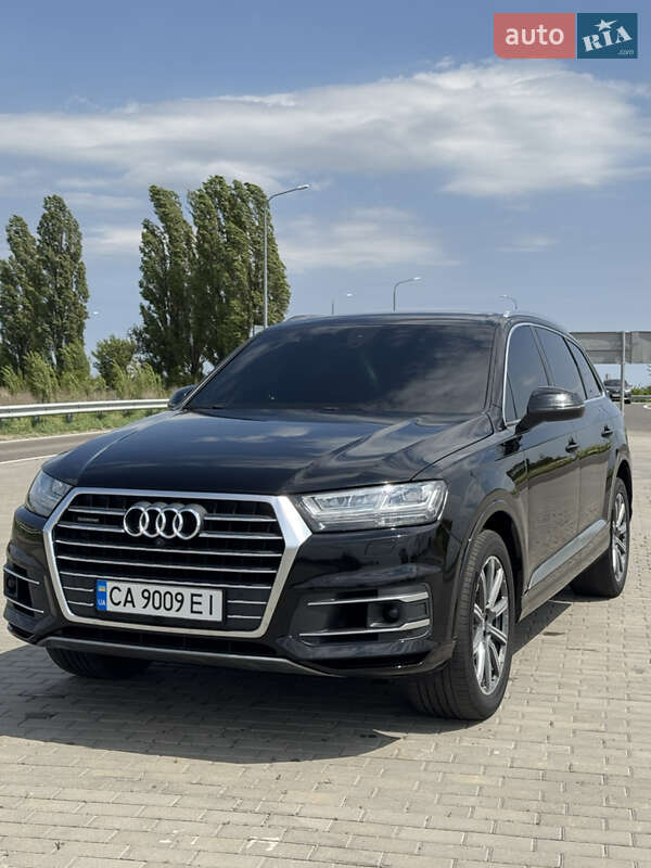 Audi Q7 2017