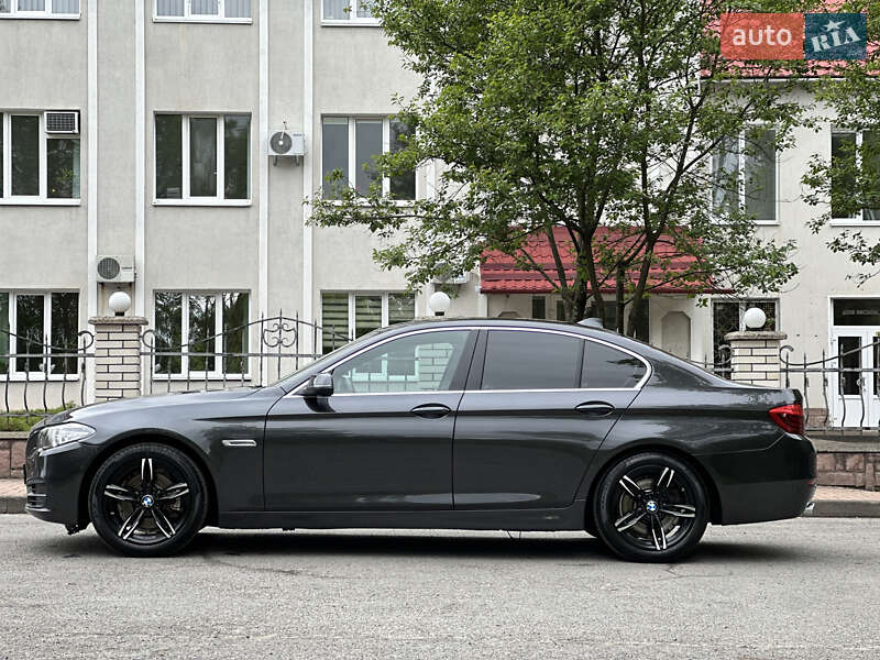 BMW 5 Series 2015