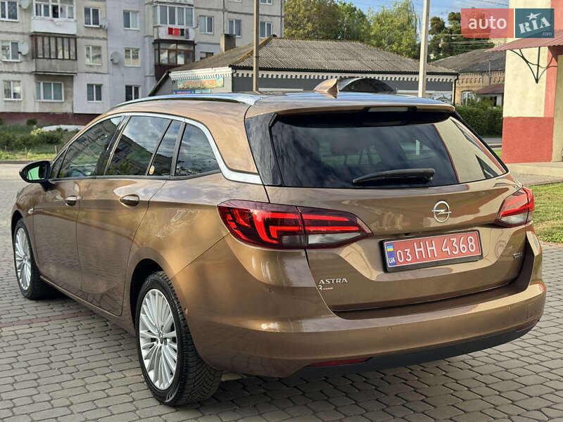 Opel Astra 2016
