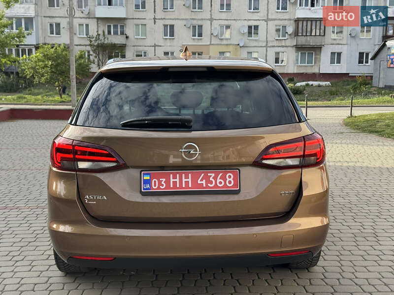 Opel Astra 2016