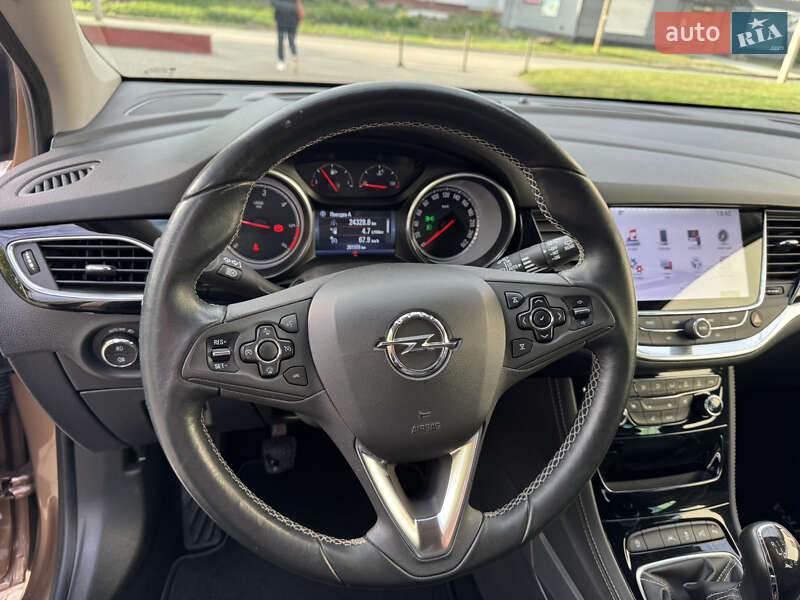 Opel Astra 2016