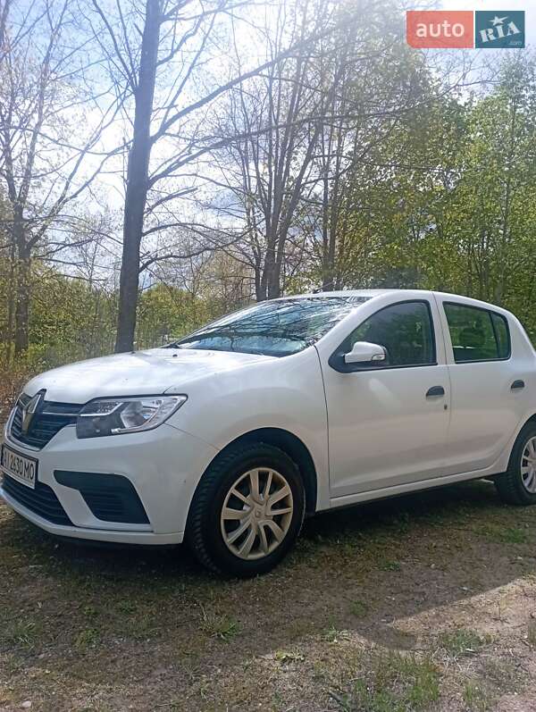 Renault-17