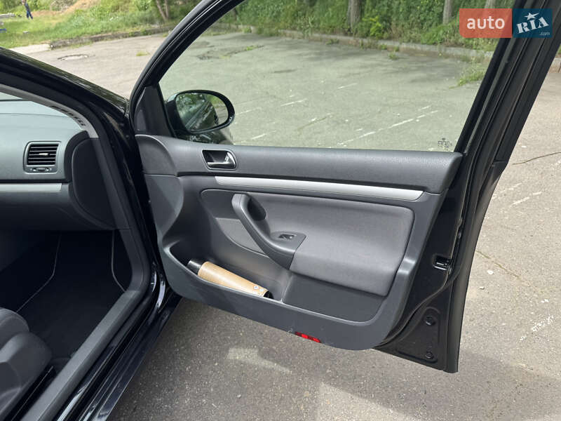 Volkswagen Golf 2008