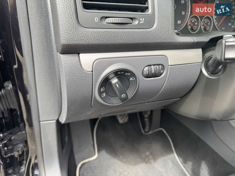 Volkswagen Golf 2008