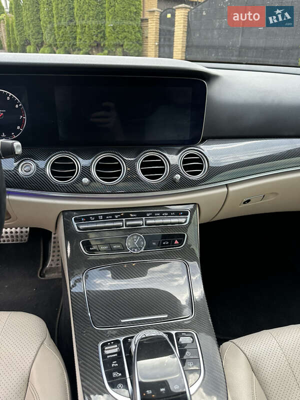 Mercedes-Benz E-Class 2017