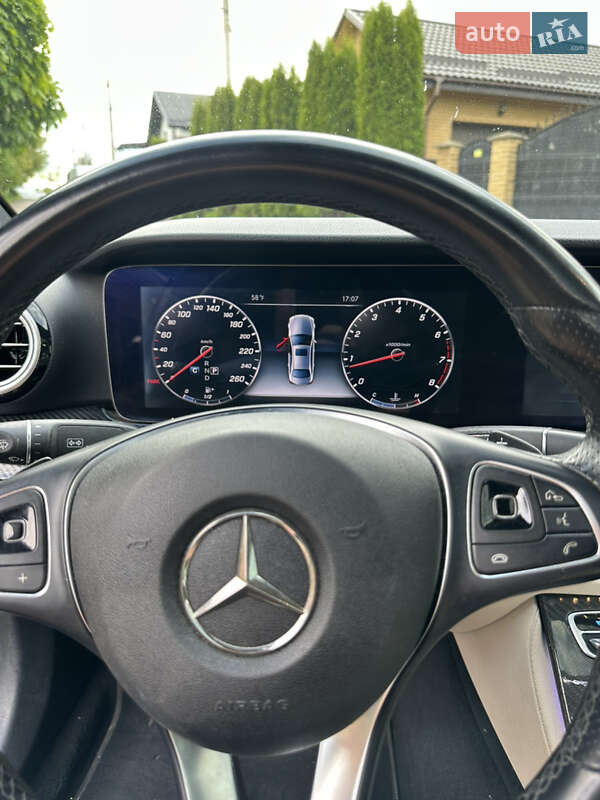 Mercedes-Benz E-Class 2017