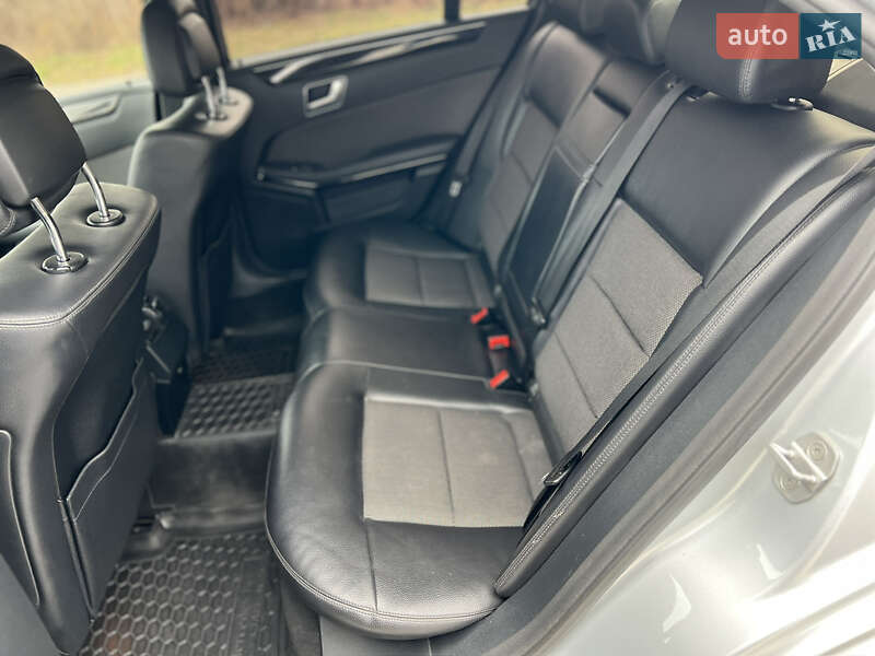 Mercedes-Benz E-Class 2011