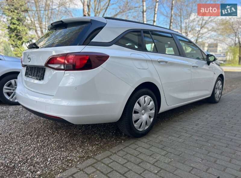 Opel Astra 2019