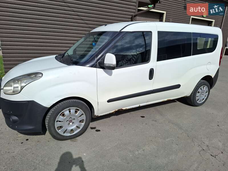 Fiat Doblo 2010