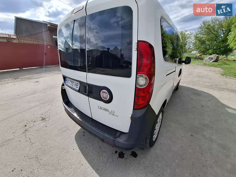 Fiat Doblo 2010