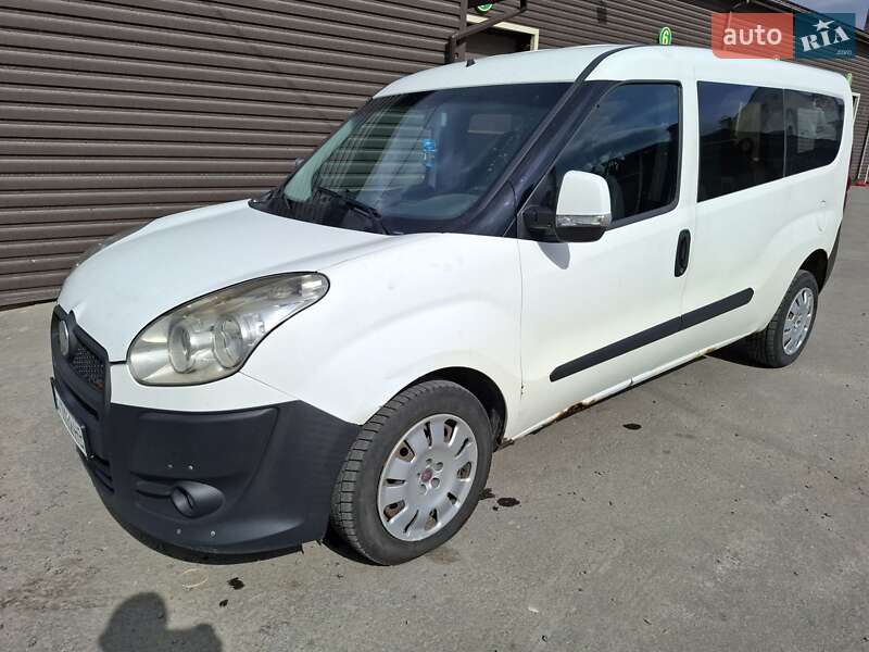 Fiat Doblo 2010