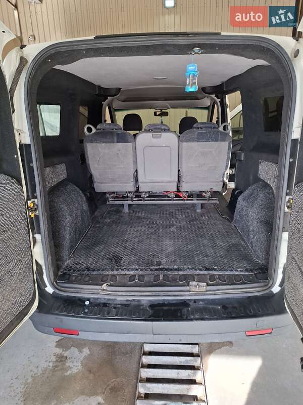 Fiat Doblo 2010