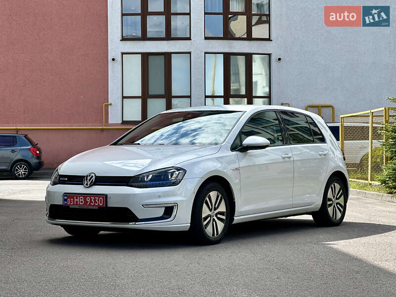 Volkswagen e-Golf 2015