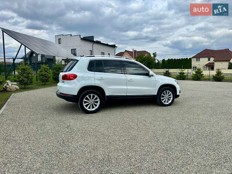 Volkswagen Tiguan 2015