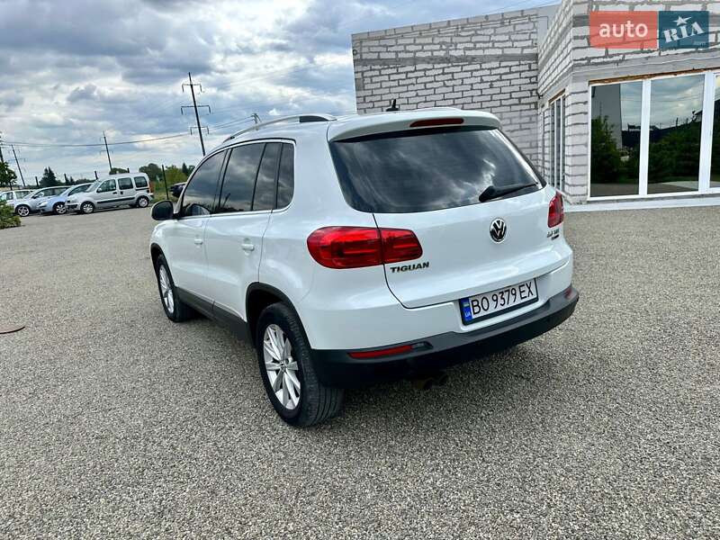 Volkswagen Tiguan 2015