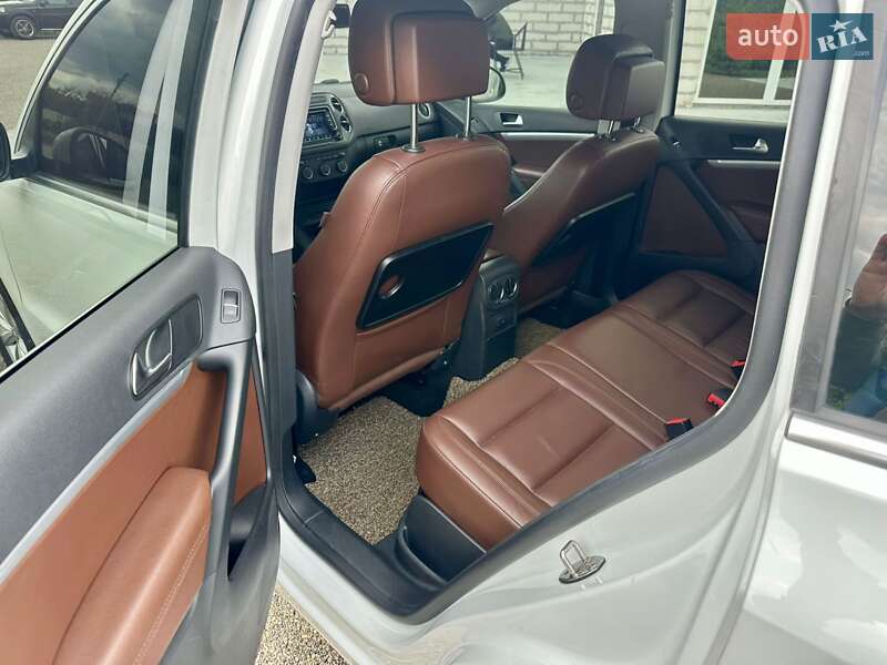 Volkswagen Tiguan 2015