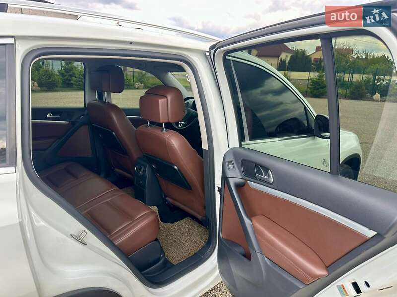 Volkswagen Tiguan 2015