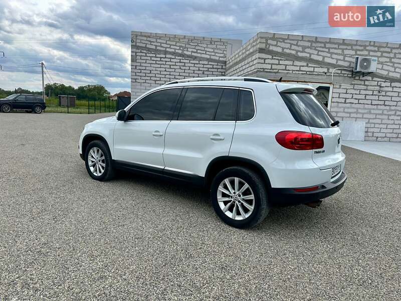 Volkswagen Tiguan 2015