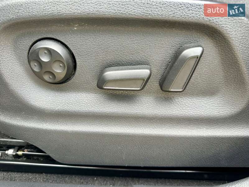 Volkswagen Tiguan 2015