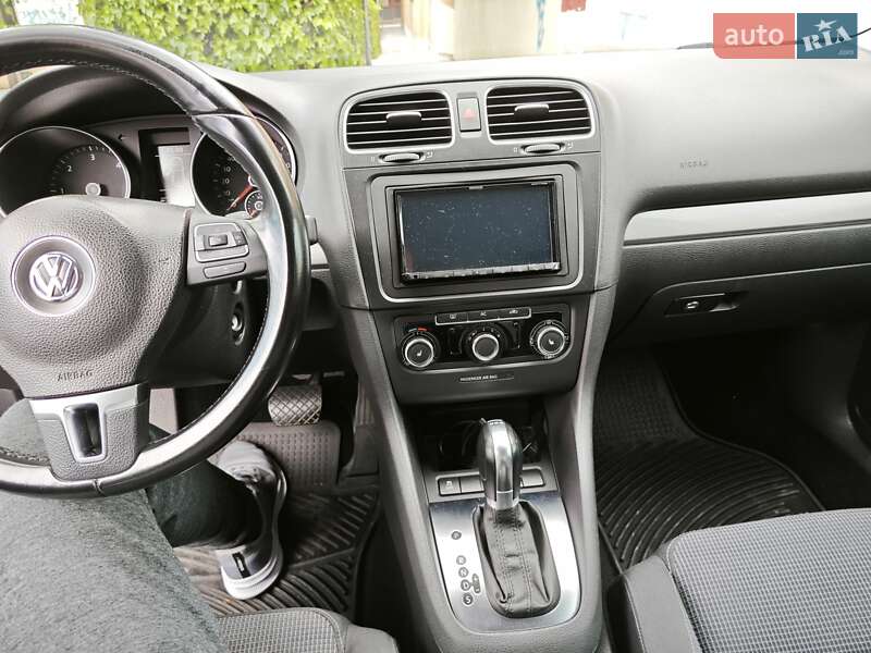 Volkswagen Golf 2010