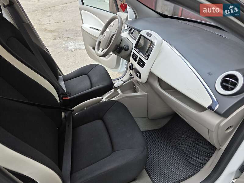 Renault Zoe 2014
