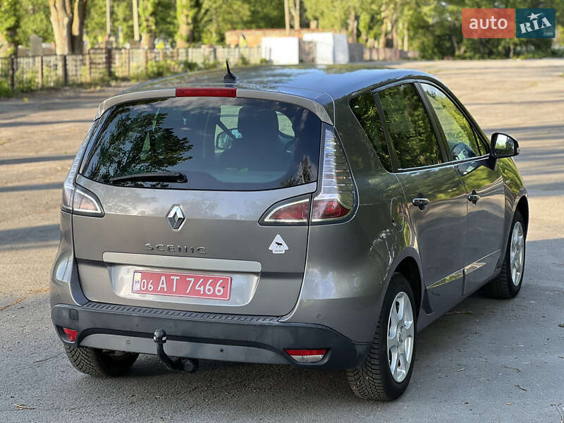 Renault Scenic 2015