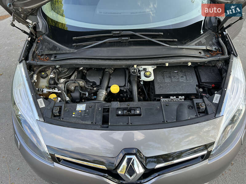 Renault Scenic 2015