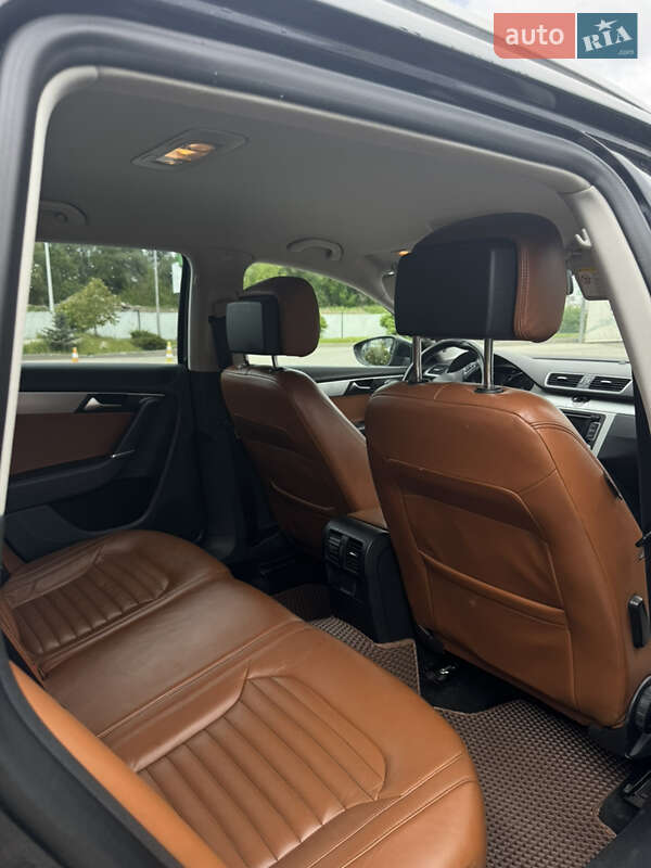 Volkswagen Passat 2012