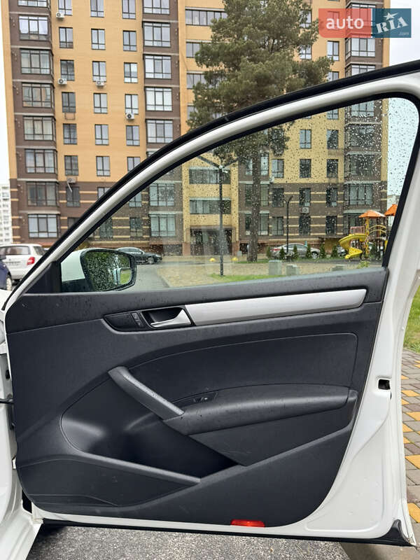 Volkswagen Passat 2012