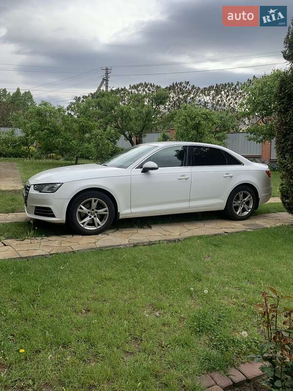 Audi A4 2016