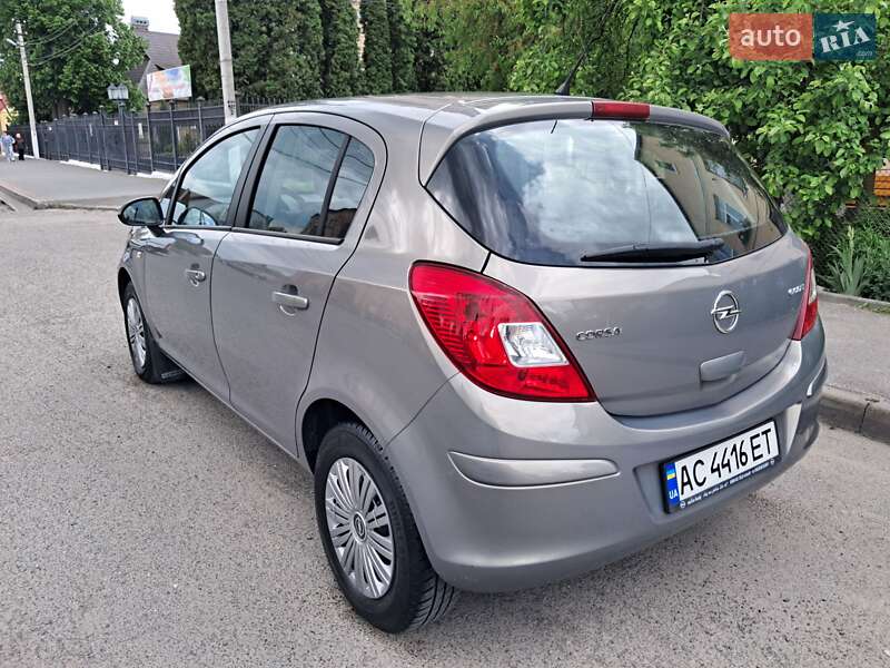 Opel Corsa 2011