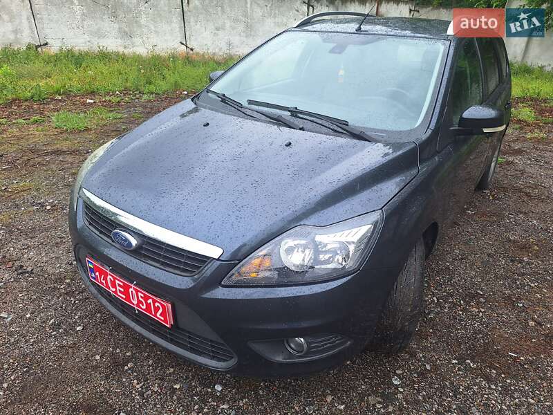 Ford Focus 2011