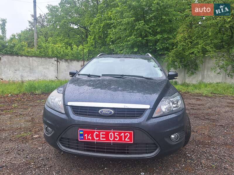 Ford Focus 2011