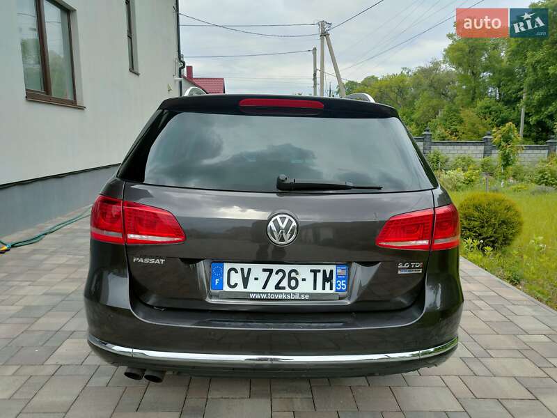 Volkswagen Passat 2011