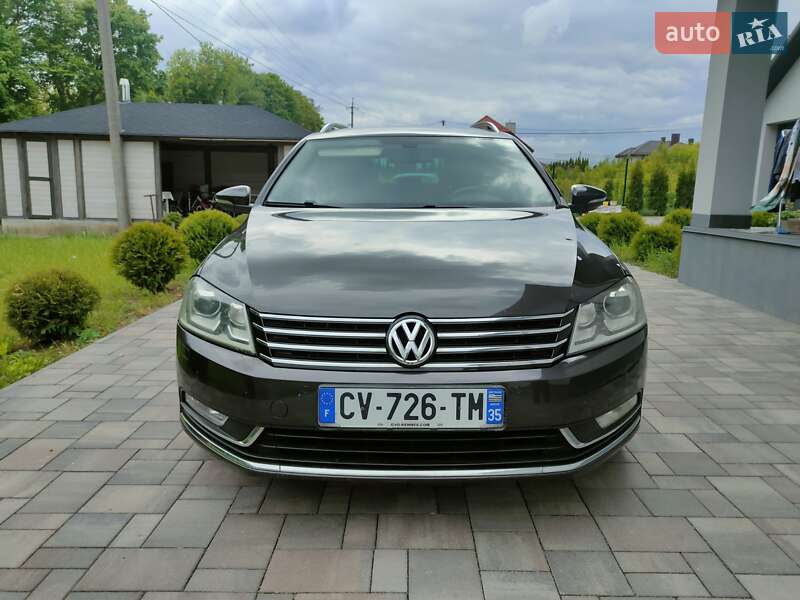 Volkswagen Passat 2011