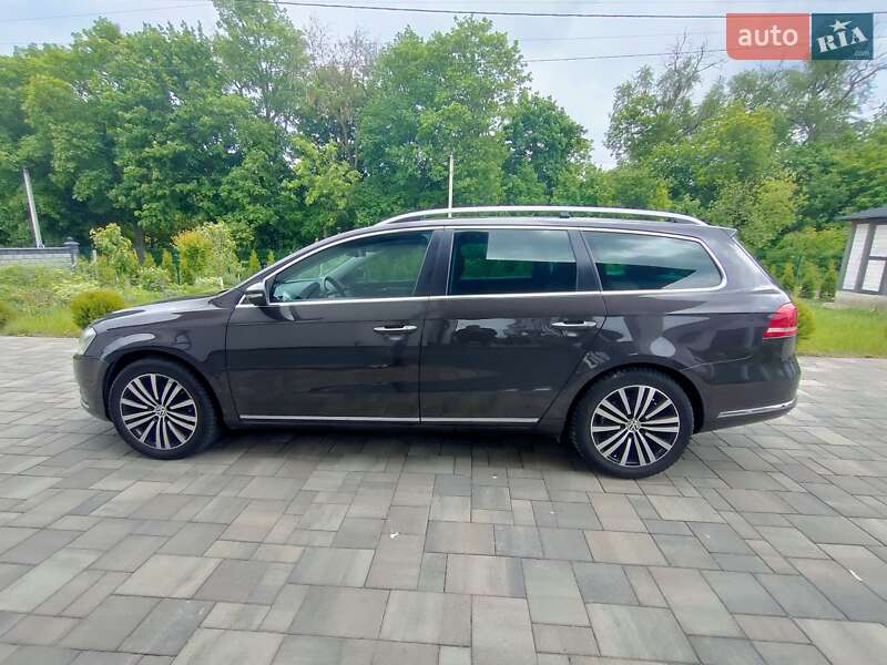 Volkswagen Passat 2011