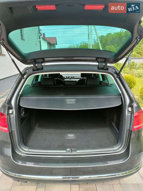 Volkswagen Passat 2011